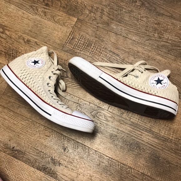 Converse Chuck Taylor All Star Crochet Hi Tops 10 - Picture 2 of 8